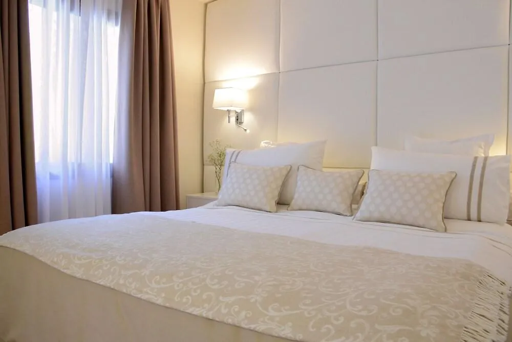 Alua Suites Fuerteventura Corralejo 4*,