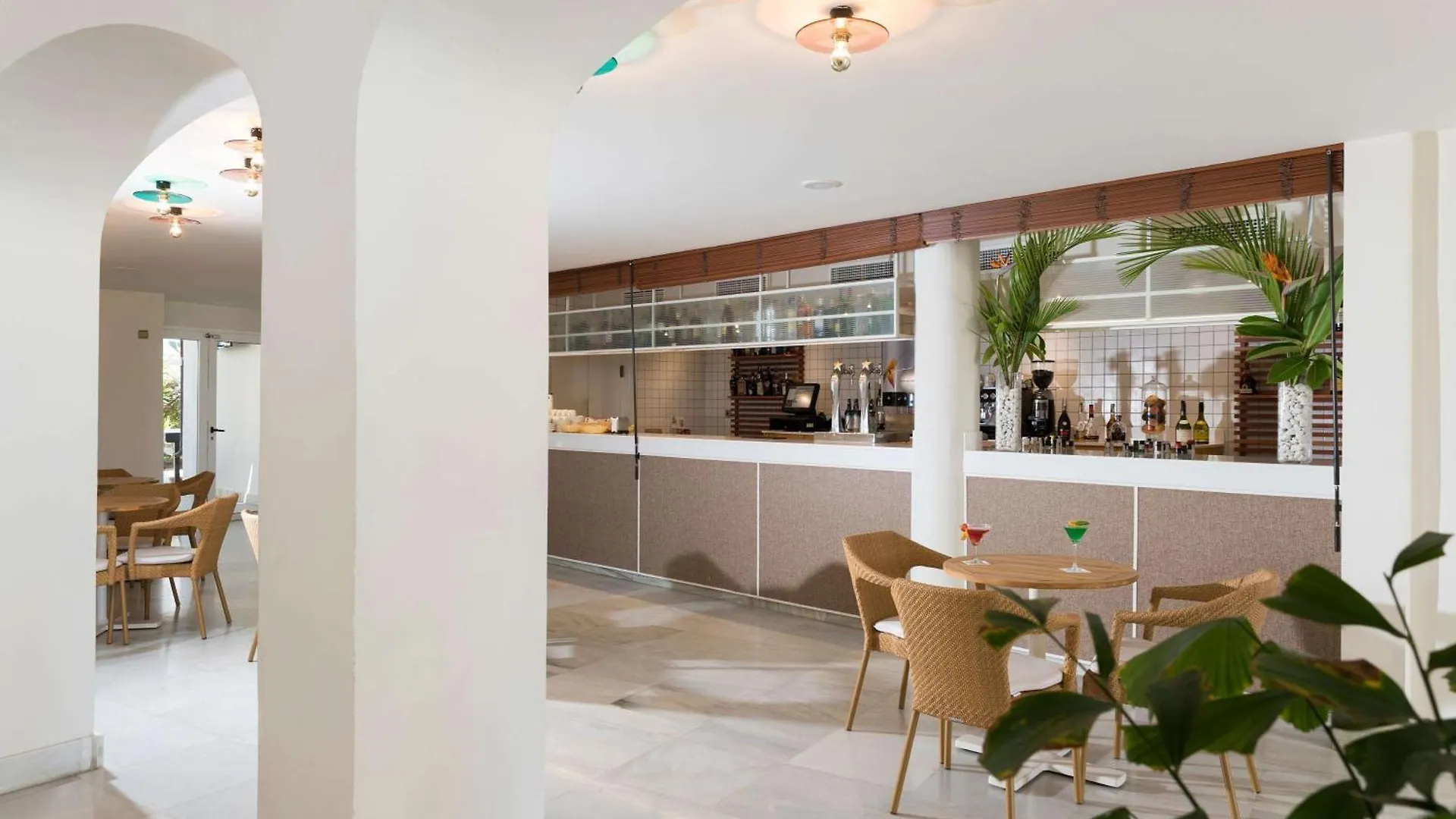 Alua Suites Fuerteventura Corralejo 4*,